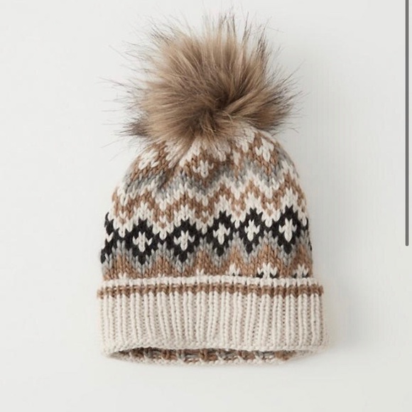Abercrombie & Fitch Accessories - NWT Abercrombie & Fitch beanie